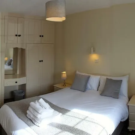 1 Hartdale House Casa vacanze